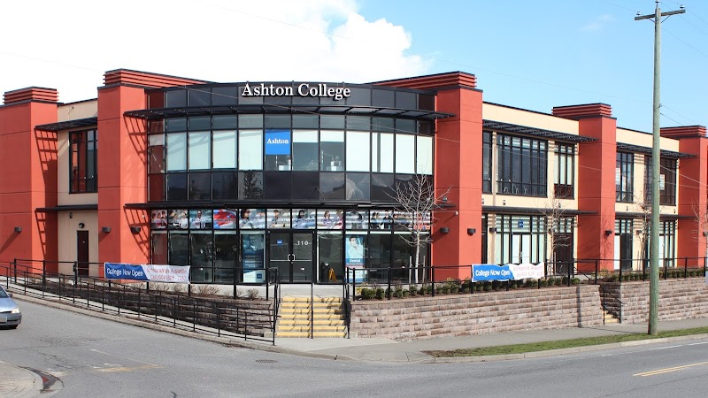 Ashton College