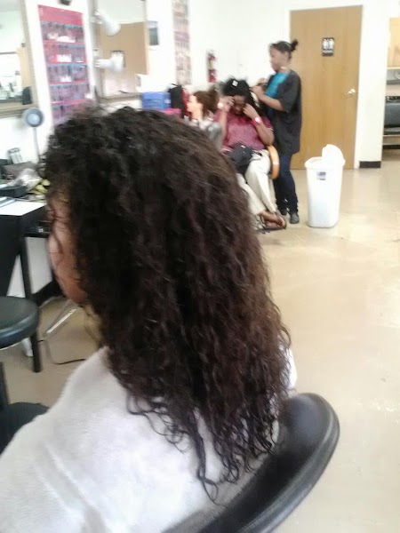 Anointed Hands Salon 2000