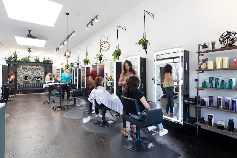 Bloom Salon