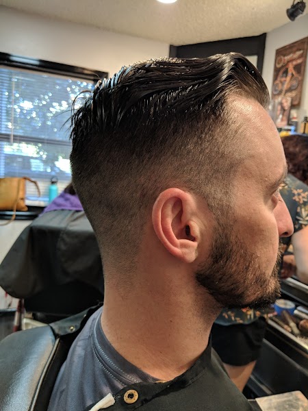 Brandi's Hair Studio @ 1013