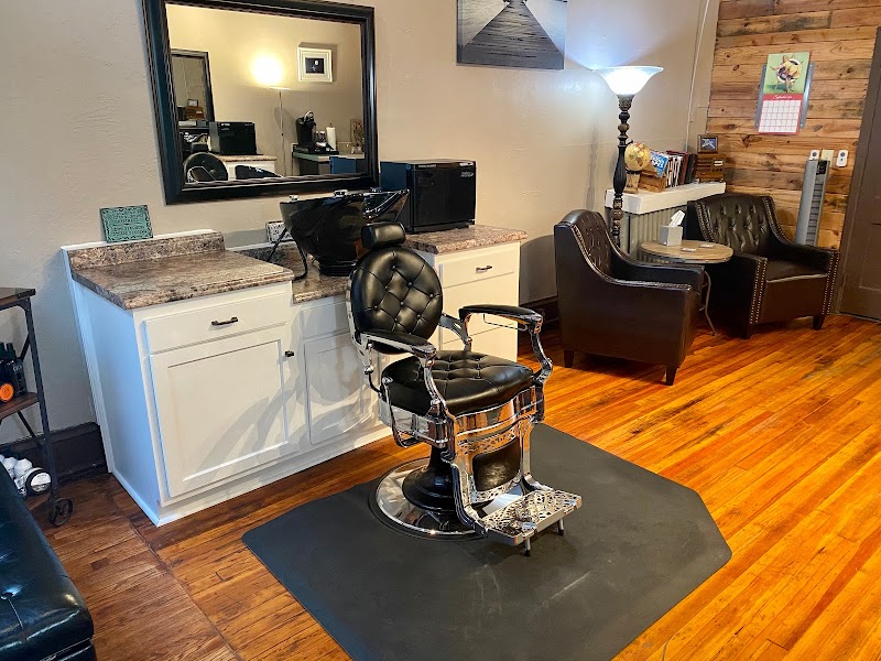 Gentleman's Cut (Men's Fine Grooming)