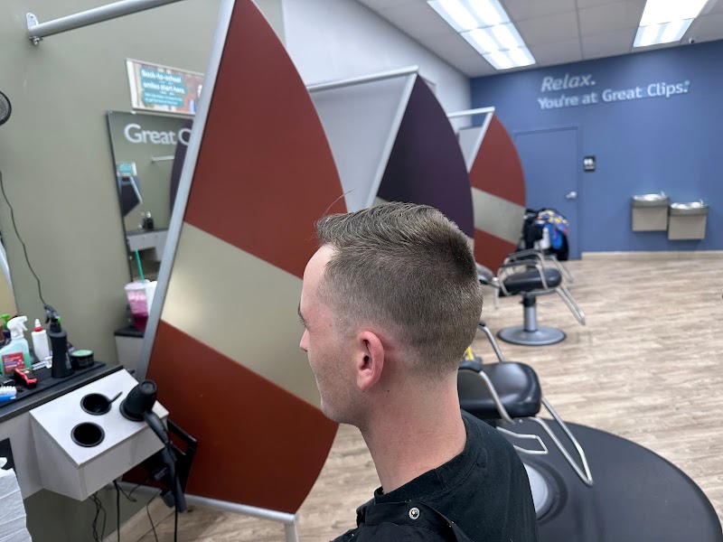 Mens Haircut in Auburn AL