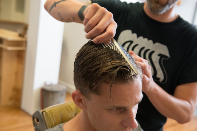 Mens Haircut in Boston MA