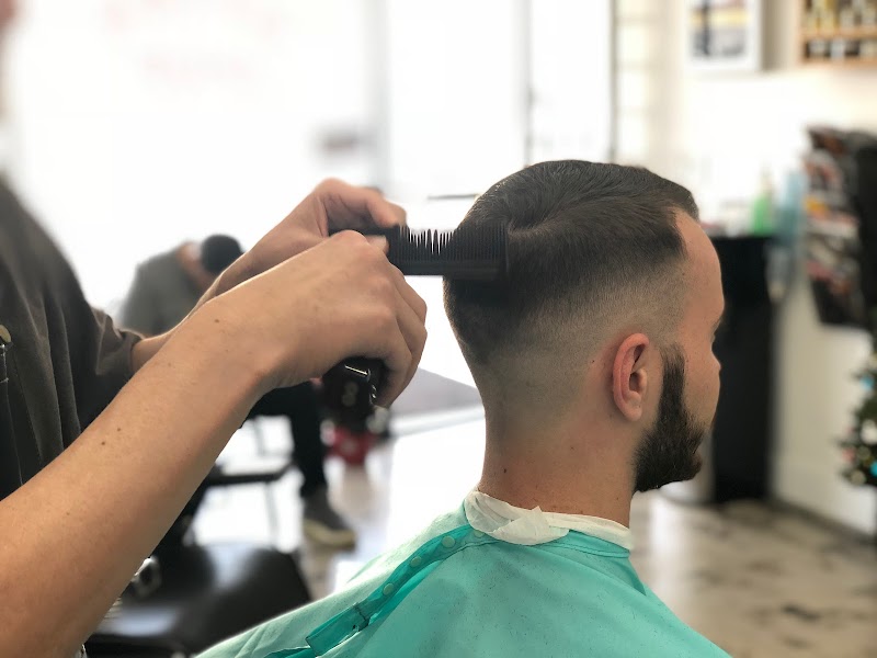 Mens Haircut in Costa Mesa CA