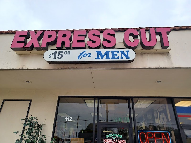 Mens Haircut in Flower Mound TX