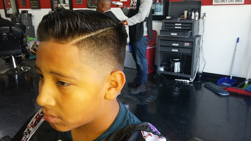 Mens Haircut in Hemet CA