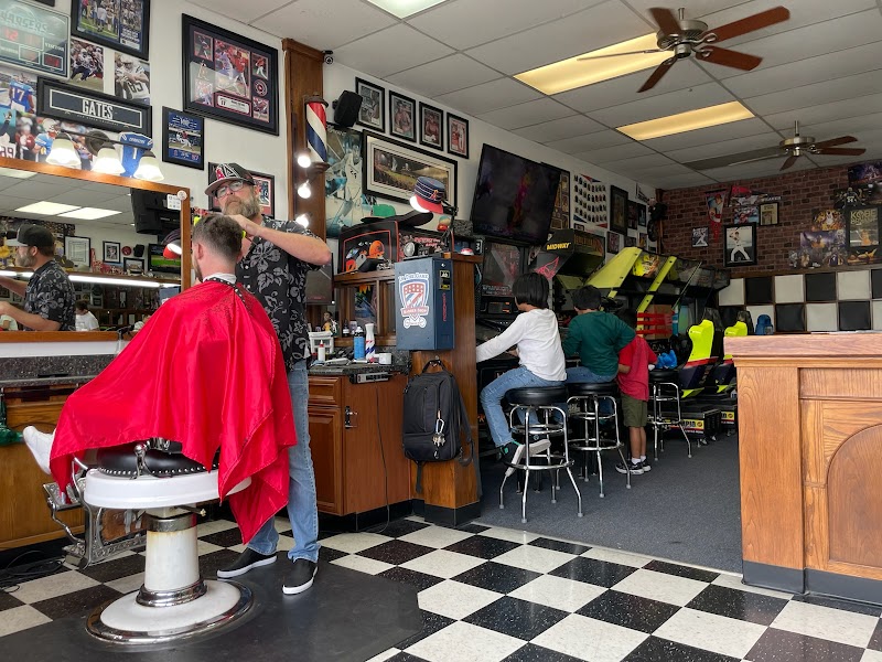 Mens Haircut in Huntington Beach CA