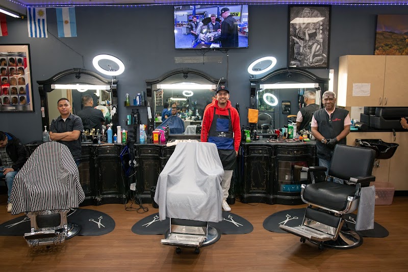 Mens Haircut in Lakewood CO