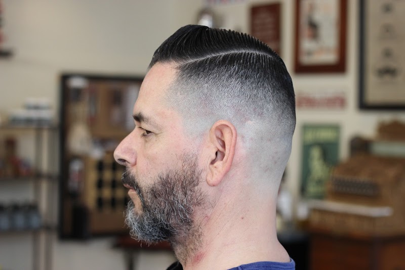 Mens Haircut in Ontario CA