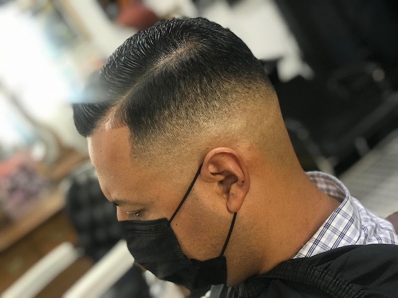 Mens Haircut in Redwood City CA