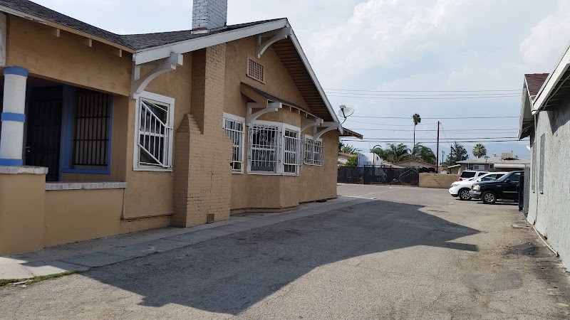 Mens Haircut in Rialto CA