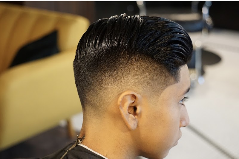 Mens Haircut in San Diego CA